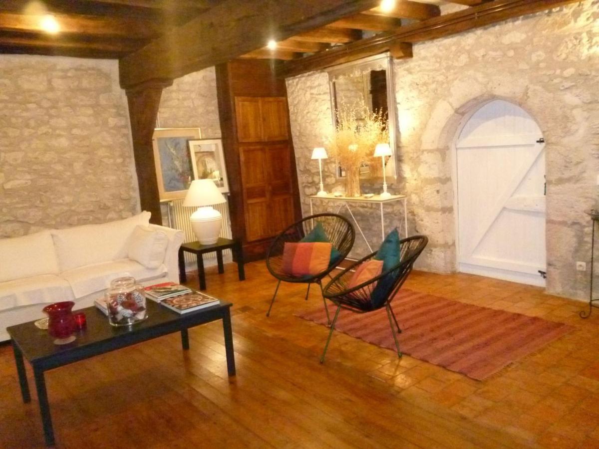 مبيت وإفطار Saint-Ay La Cormellerie المظهر الخارجي الصورة